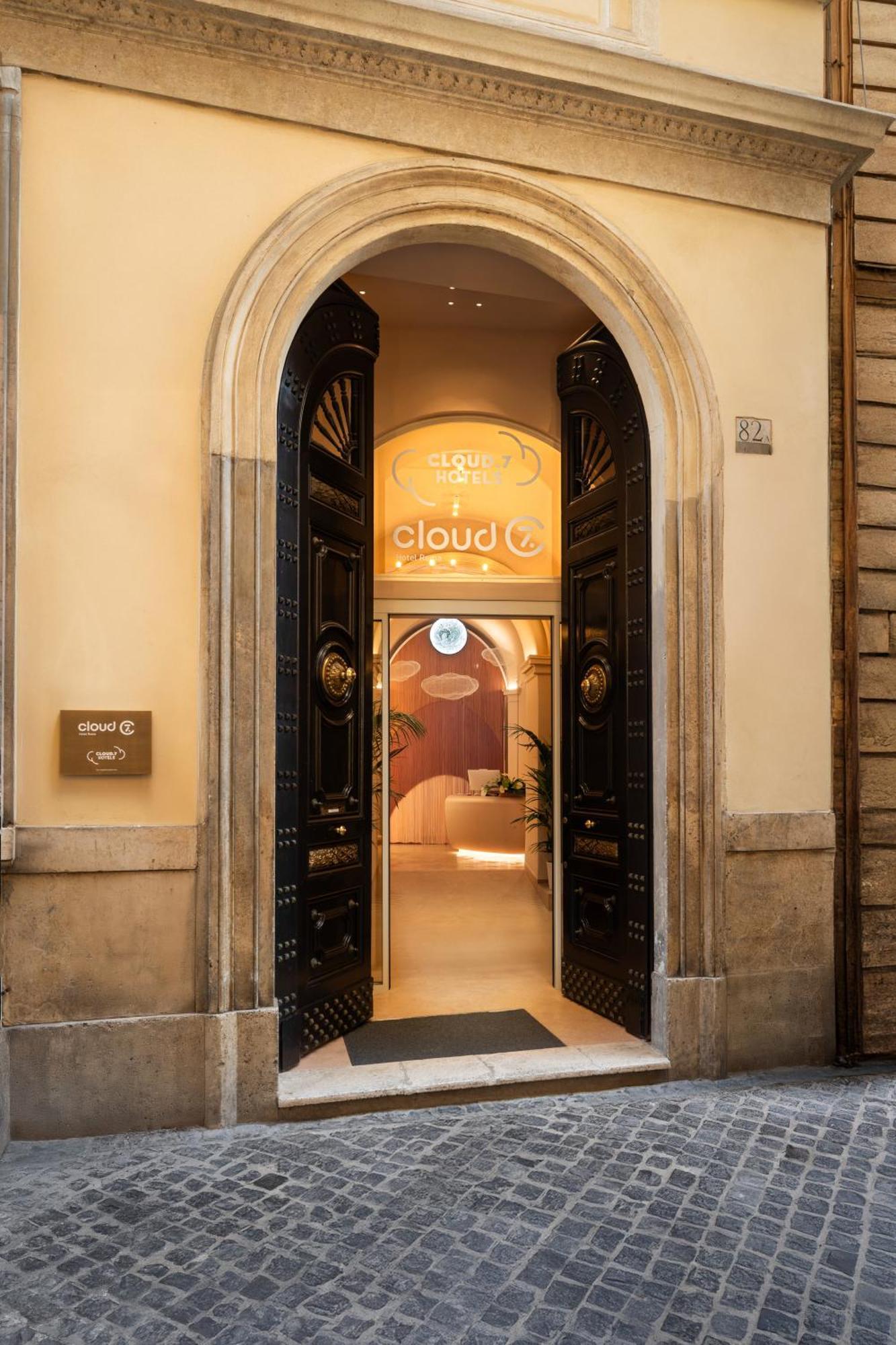 Cloud 7 Roma Hotel Bagian luar foto